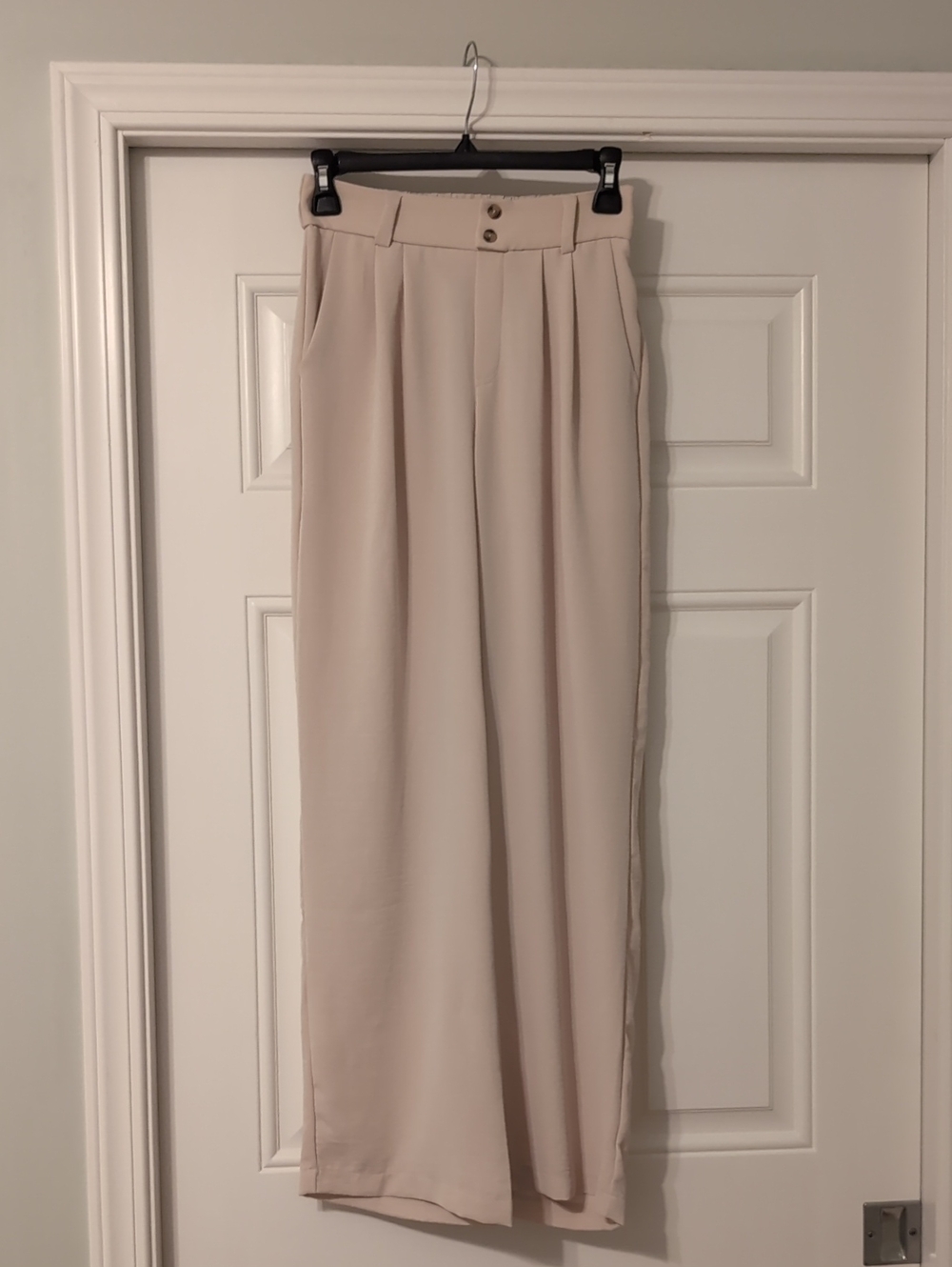 Monteau Los Angeles Women's Pants Size Small Cream Color